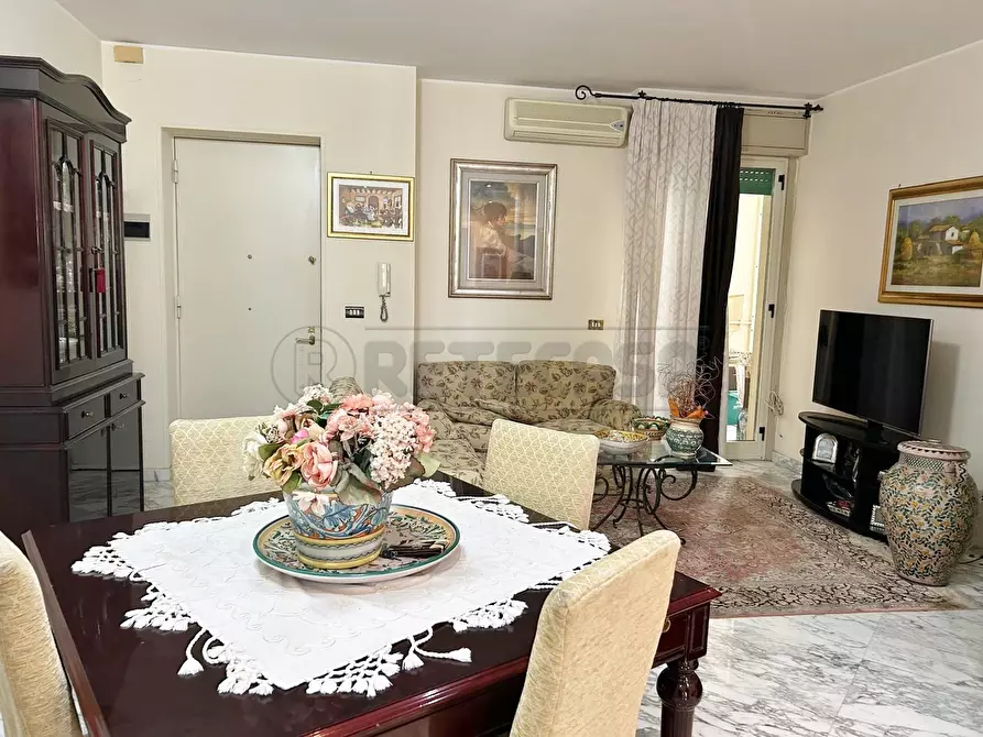 Immagine 3 di Quadrilocale in vendita  in VIA ALCIDE DE GASPERI 17 a Caltanissetta