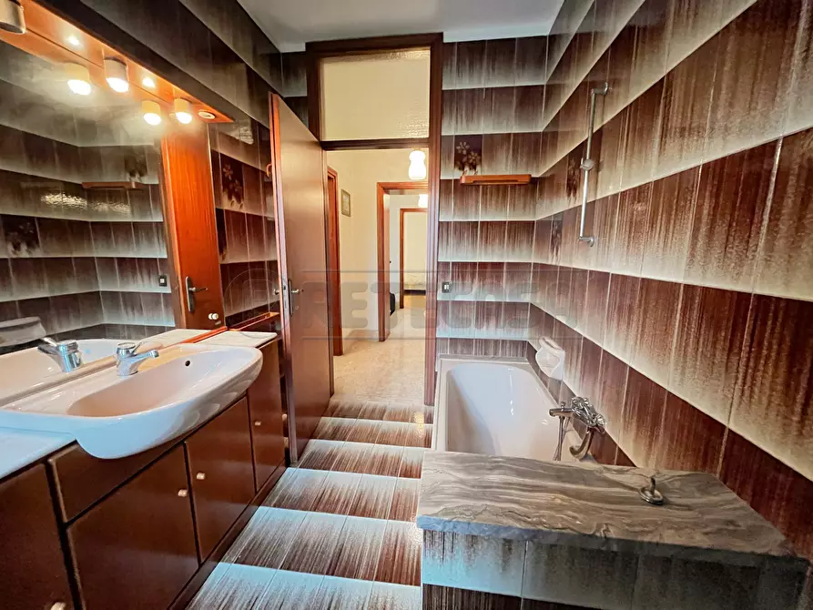 Immagine 37 di Rustico / casale in vendita  in Via Tovazzi a Monteviale