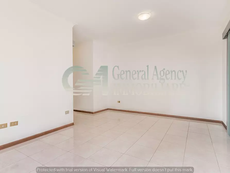 Immagine 7 di Trilocale in vendita  in Via dell'Orsa Minore a Roma