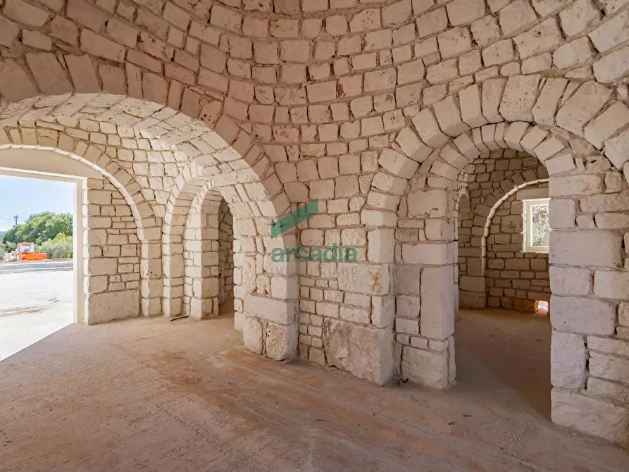 Immagine 23 di Rustico / casale in vendita  in Via Coreggia a Alberobello