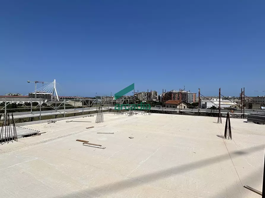 Immagine 14 di Trilocale in vendita  in Via Giuseppe Sangiorgi 3 a Bari