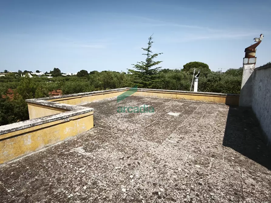 Immagine 33 di Villa in vendita  in KM 42 761 a Locorotondo