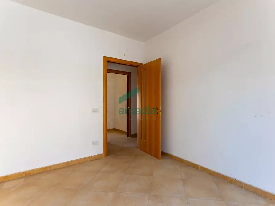 Immagine 10 di Trilocale in vendita  in Via Benigno Zaccagnini 1 a Bitetto