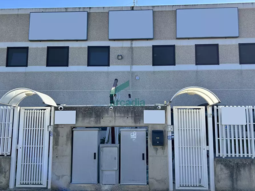 Immagine 7 di Attività artigianale in vendita  in Strada Provinciale Modugno-Bari 83 a Modugno