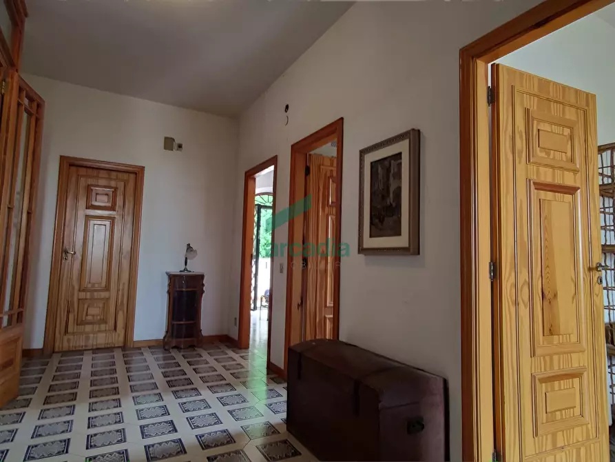 Immagine 16 di Villa in vendita  in Strada Cola di Cagno 32 a Bari