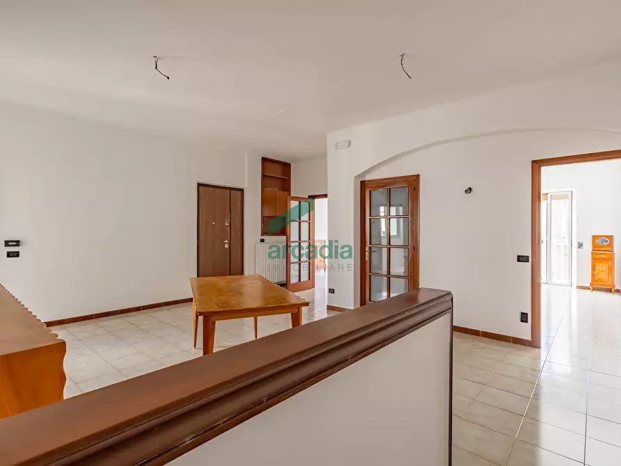 Immagine 9 di Quadrilocale in vendita  in Viale Japigia 42 a Bari