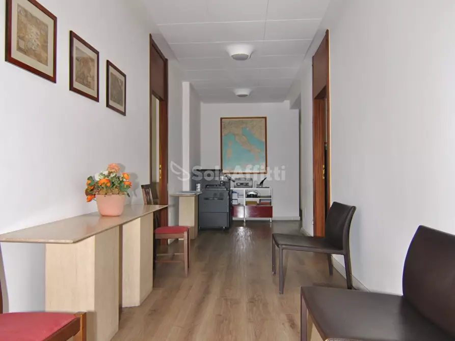Immagine 5 di Ufficio in affitto  in Via Cairoli 69 a Livorno