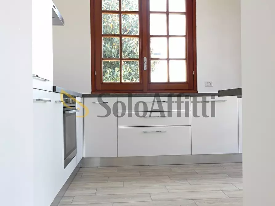 Immagine 5 di Bilocale in affitto  in via gradisca 6 a Limbiate