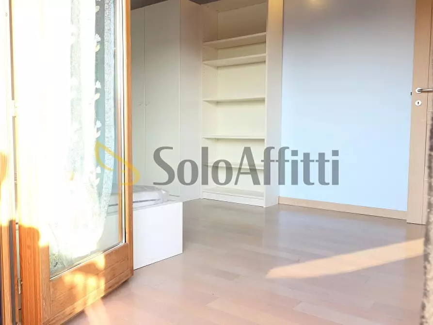 Immagine 11 di Trilocale in affitto  in via Filippo Turati 33 a Limbiate