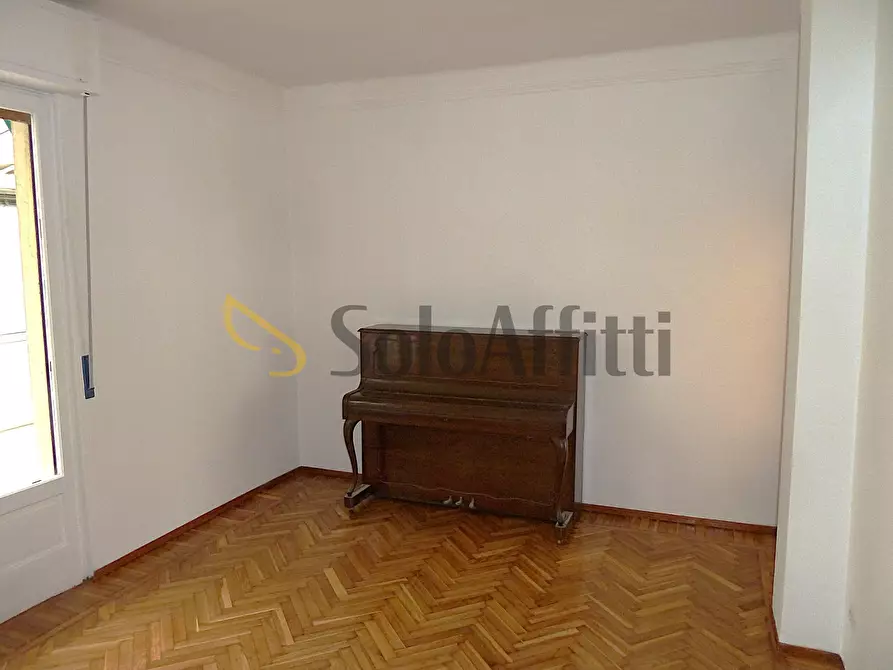 Immagine 19 di Trilocale in affitto  in Via Zeffiro Massa 289 a San Remo