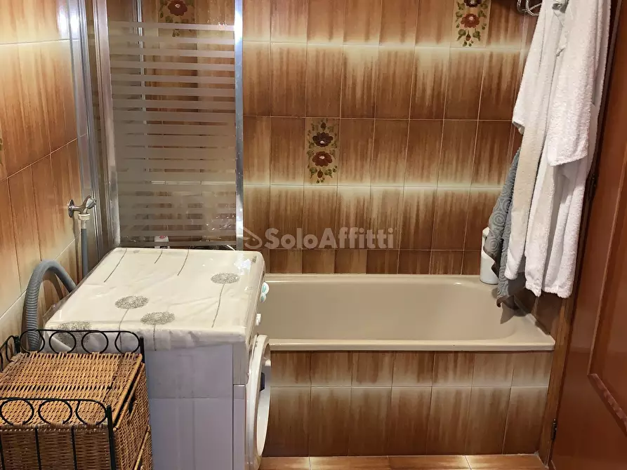 Immagine 9 di Bilocale in affitto  a Catanzaro