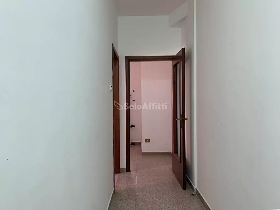 Immagine 9 di Stanza singola in affitto  a Catanzaro