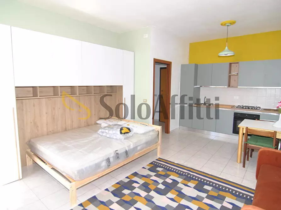 Immagine 1 di Monolocale in affitto  in Via de Larderel 88 a Livorno