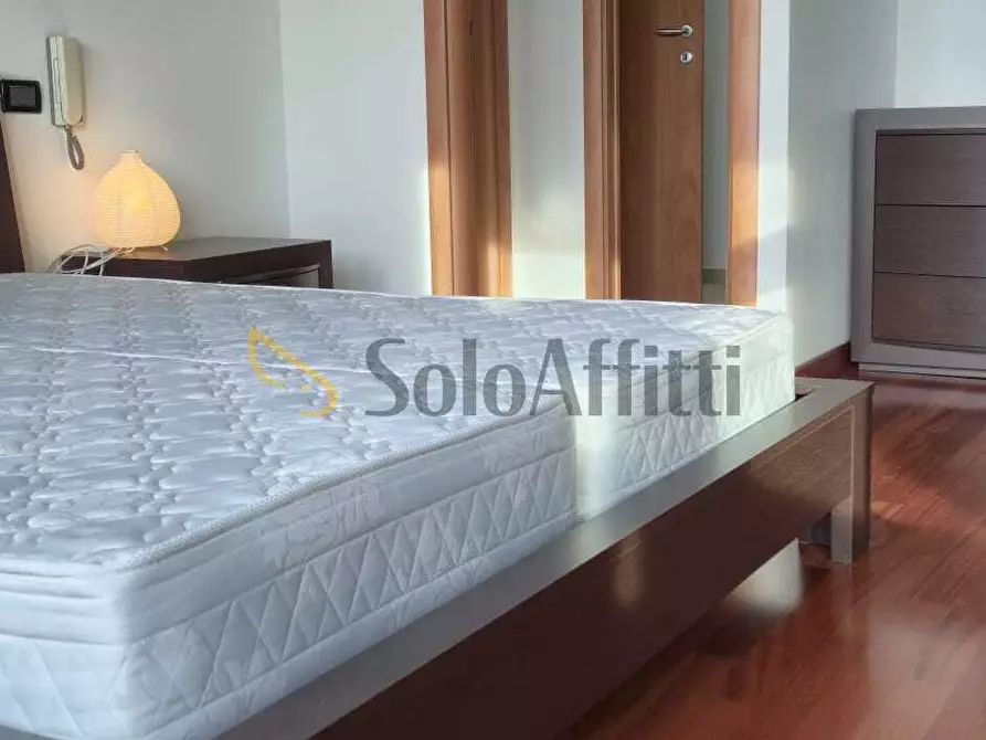 Immagine 18 di Bilocale in affitto  in Largo Bardonecchia 180 a Torino