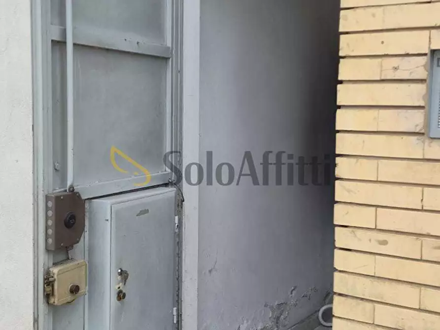 Immagine 9 di Capannone industriale in affitto  in Via Francesco De Sanctis a Torino