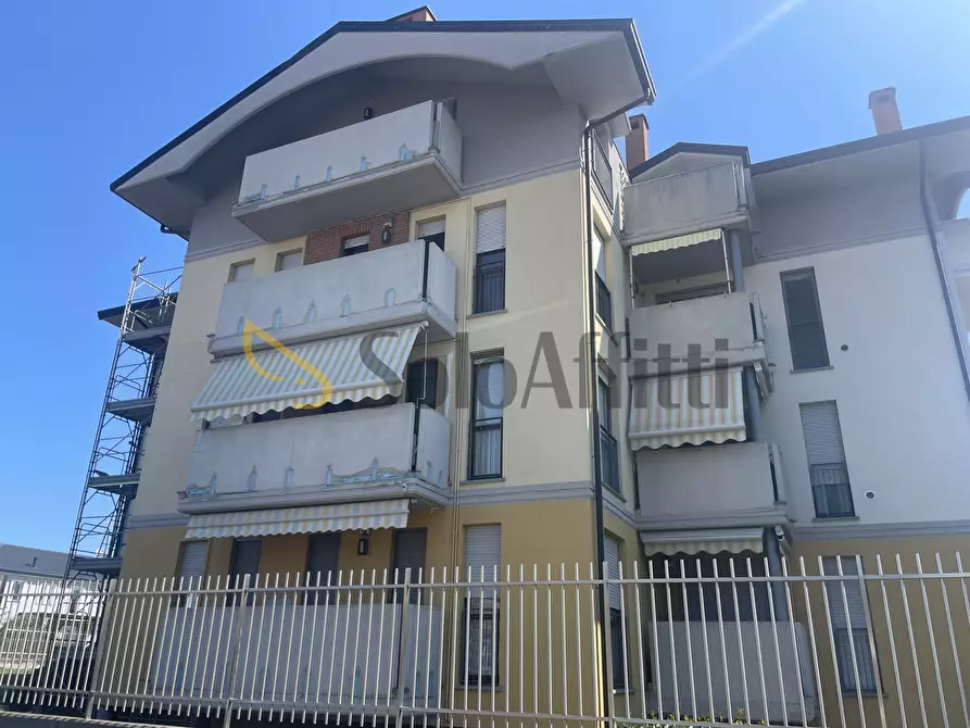 Immagine 26 di Bilocale in affitto  in Via G. Bruno 3 a Cerro Maggiore