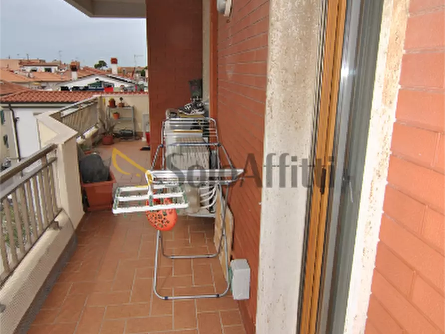 Immagine 16 di Quadrilocale in affitto  in Via San Simone 25/A a Livorno