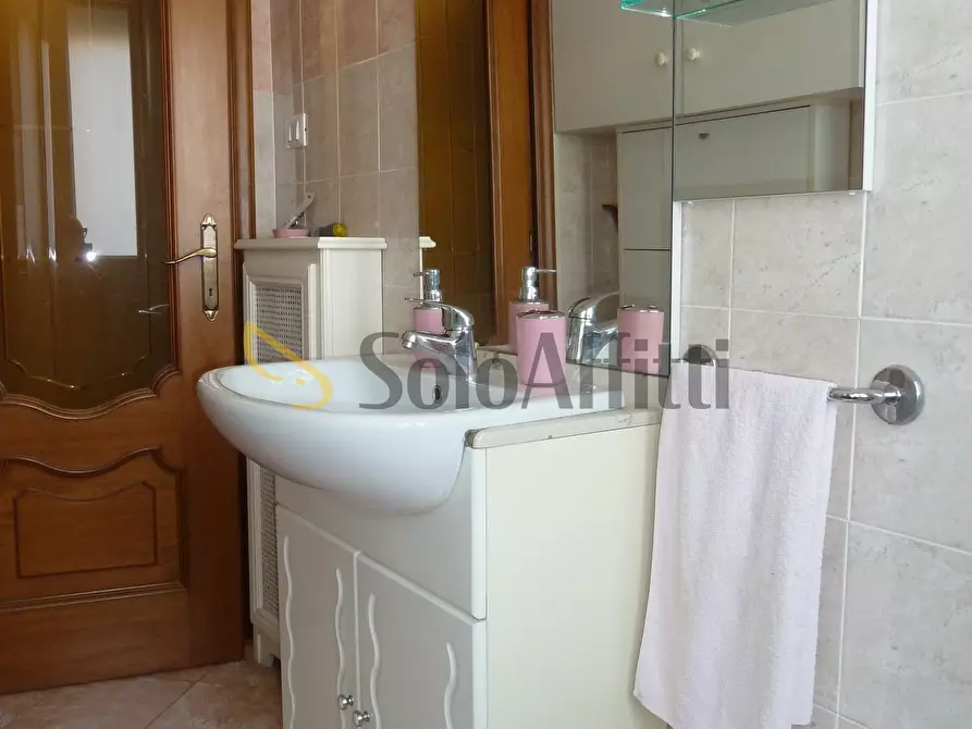 Immagine 19 di Bilocale in affitto  in Via delle Ginestre 20 a San Remo