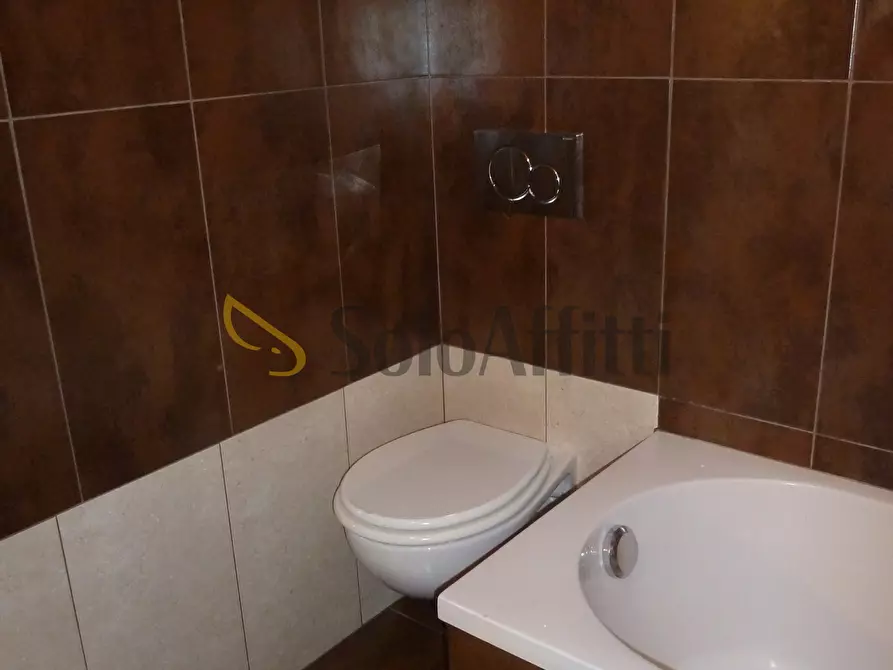 Immagine 19 di Appartamento in affitto  in Via Vittorio Emanuele II 151 a Bordighera