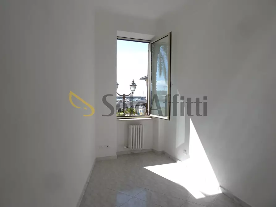 Immagine 12 di Quadrilocale in affitto  in Corso Trento Trieste 61 a San Remo