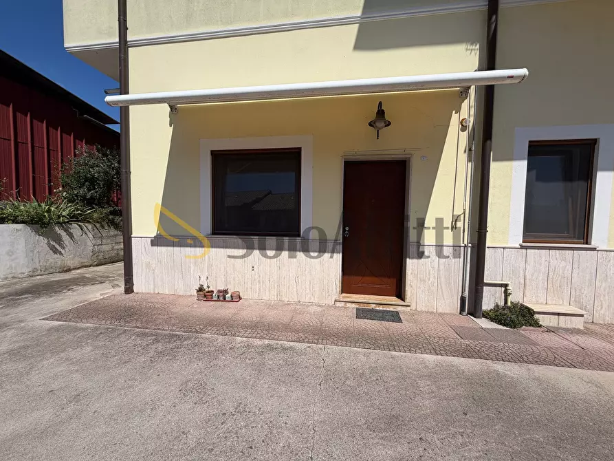 Immagine 15 di Trilocale in affitto  a Frosinone