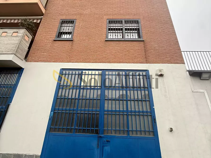 Immagine 14 di Capannone industriale in affitto  in via Bolivia 42 a Paderno Dugnano