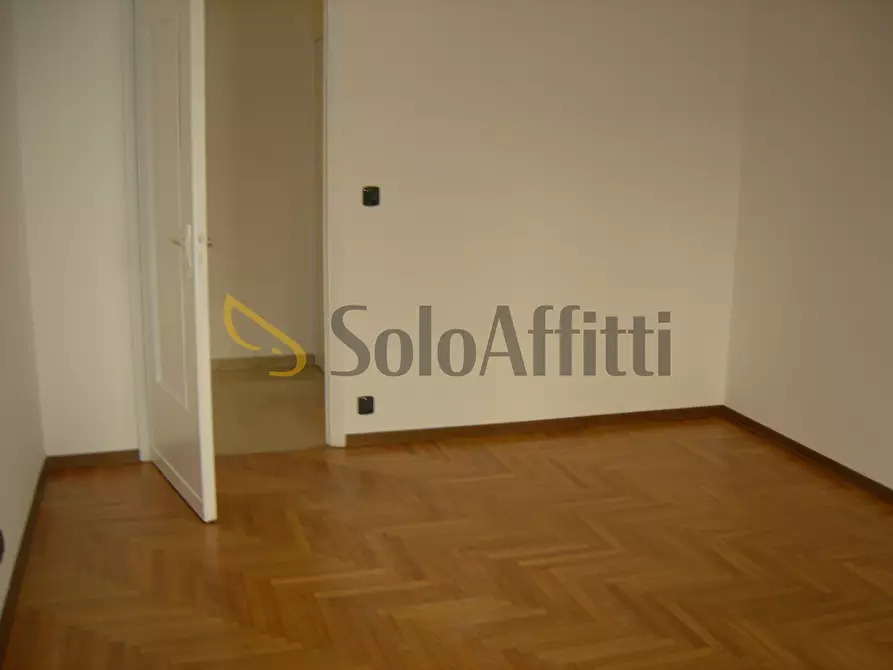 Immagine 24 di Pentalocale in affitto  in VIA SAN SECONDO 37 a Torino