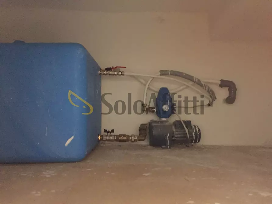 Immagine 15 di Trilocale in affitto  a Cagliari