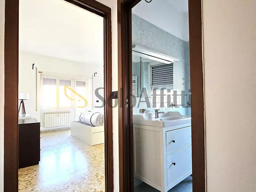 Immagine 8 di Bilocale in affitto  in Via della Bufalotta 15 a Roma