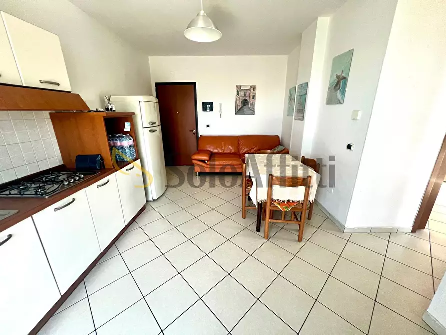 Immagine 2 di Trilocale in affitto  in VIA RENATO CAPANNA 7 a Alba Adriatica