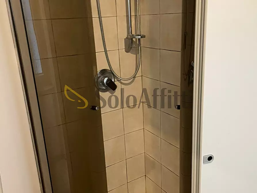 Immagine 9 di Bilocale in affitto  in Via Mercantini a Torino