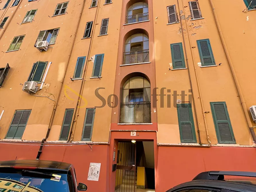 Immagine 15 di Stanza singola in affitto  in via Monte Favino 2 a Roma