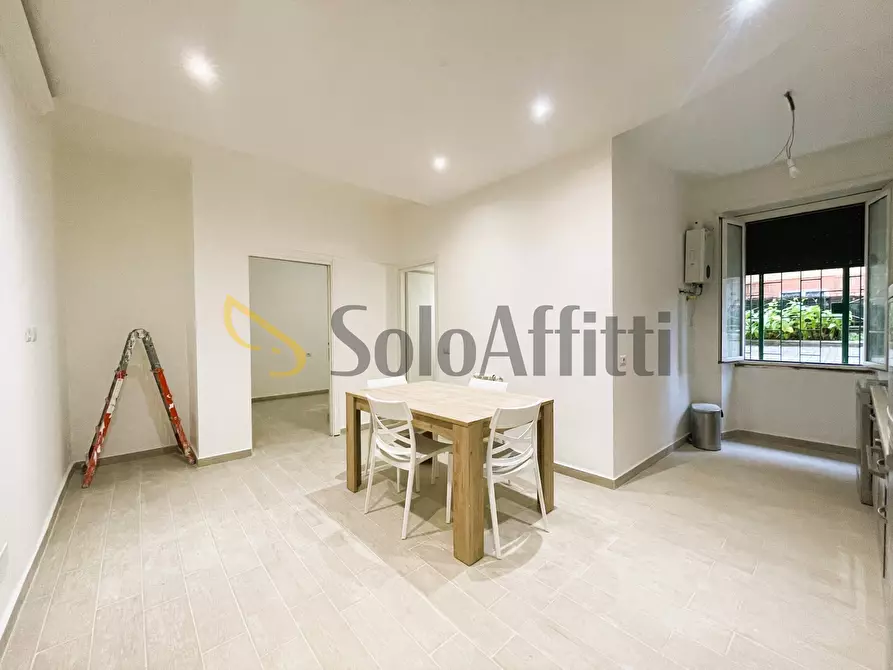 Immagine 3 di Trilocale in affitto  in Via dei Brusati 30 a Roma