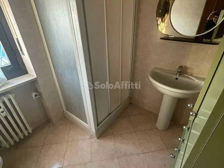 Immagine 10 di Stanza singola in affitto  in Via Caprera 47 a Torino