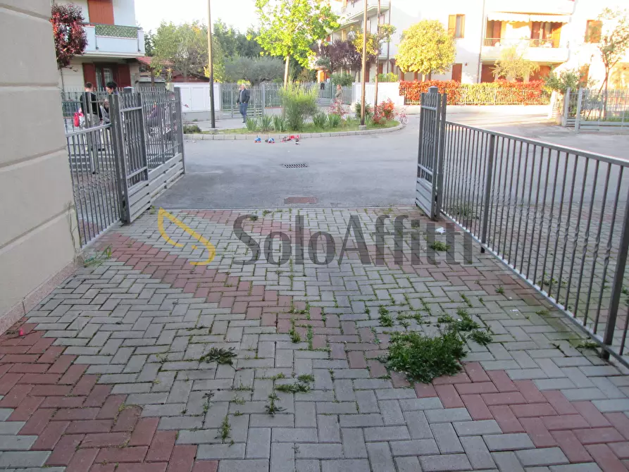 Immagine 10 di Bilocale in affitto  in Via PORTELLA a Savignano Sul Rubicone