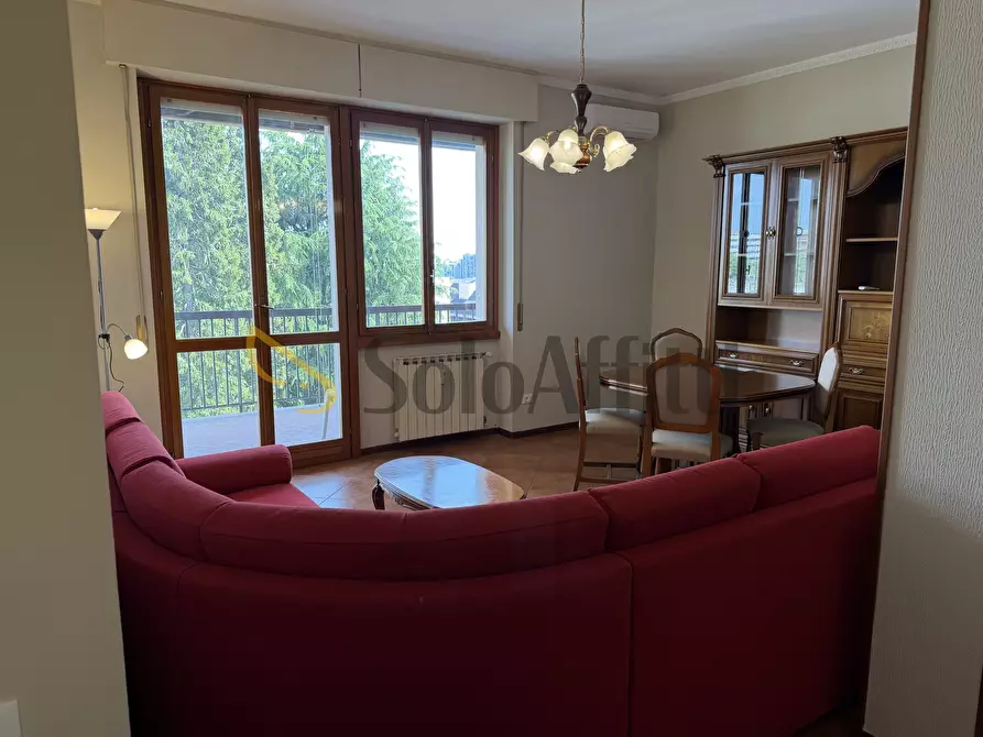 Immagine 1 di Trilocale in affitto  in Via Monte Grappa 23 a Saronno