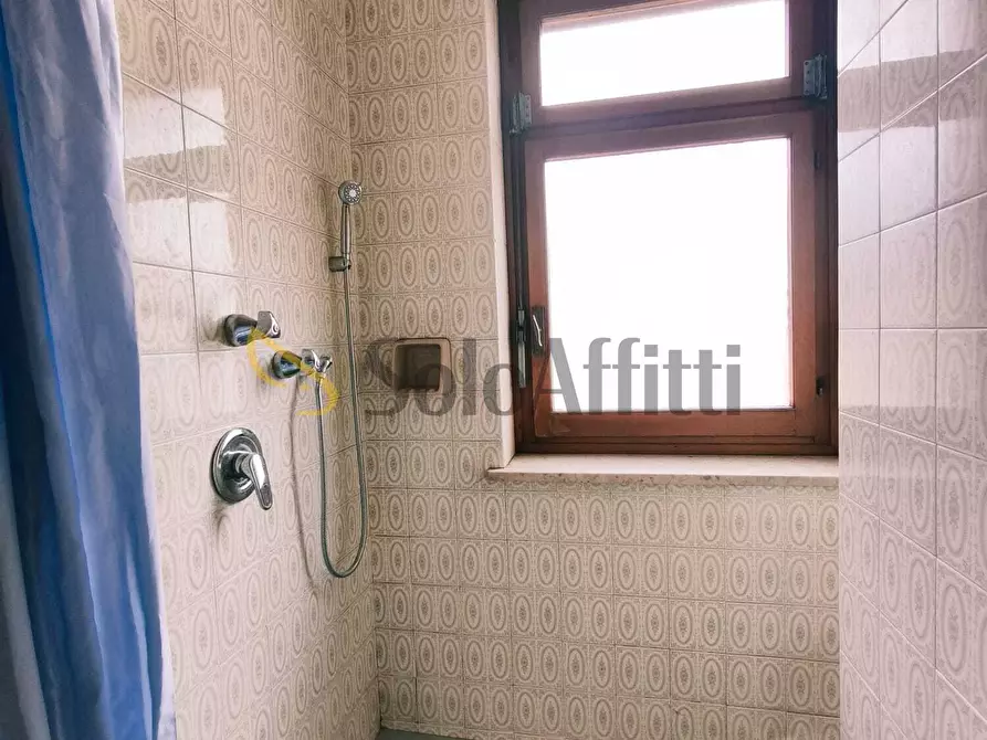 Immagine 20 di Quadrilocale in affitto  in Via Tolmino 43 a Torino