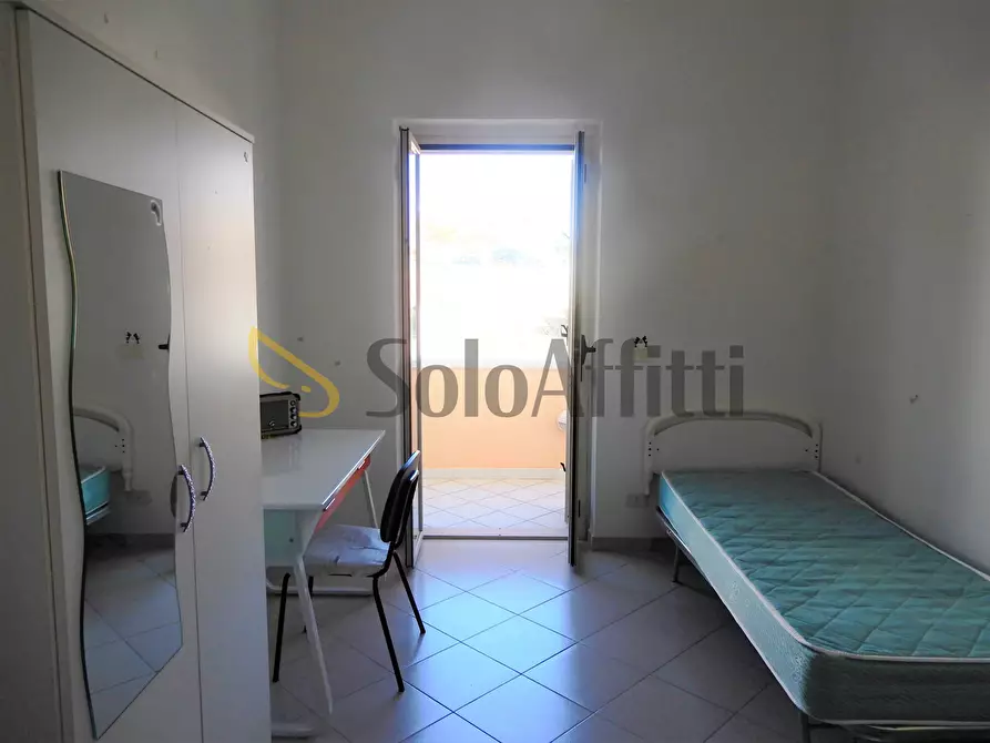 Immagine 10 di Stanza singola in affitto  a Catanzaro