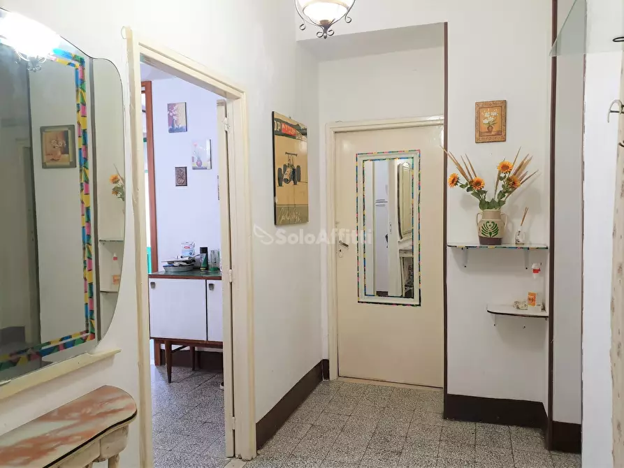 Immagine 5 di Stanza singola in affitto  a Catanzaro