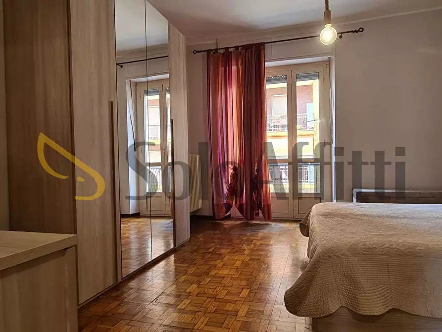 Immagine 16 di Bilocale in affitto  in Via Sostegno 18 a Torino