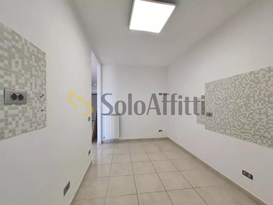 Immagine 5 di Trilocale in affitto  in Via Domenico Marincola Pistoia 115 a Catanzaro