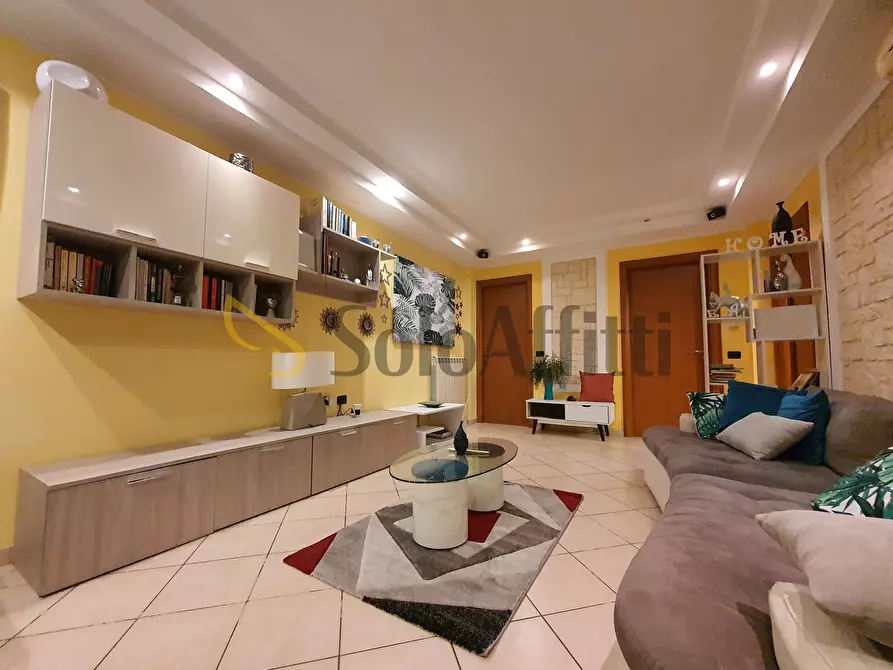 Immagine 2 di Trilocale in affitto  in Viale Fiume Mesima 39 a Catanzaro