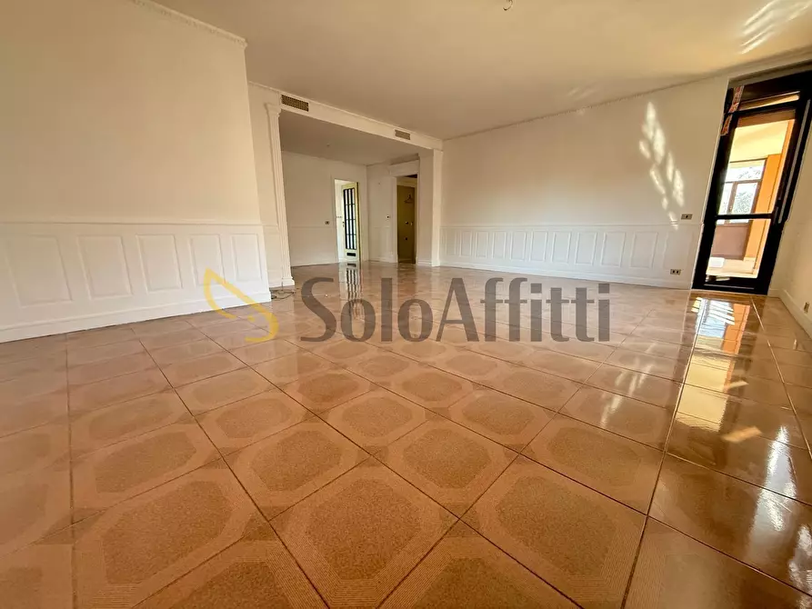 Immagine 2 di Quadrilocale in affitto  in Via Pier Paolo Pasolini 47 a Caserta