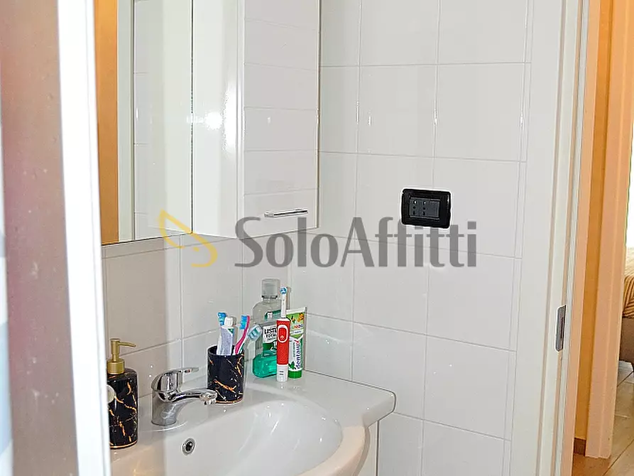 Immagine 18 di Trilocale in affitto  in Via Buonarroti 14 a Settimo Torinese