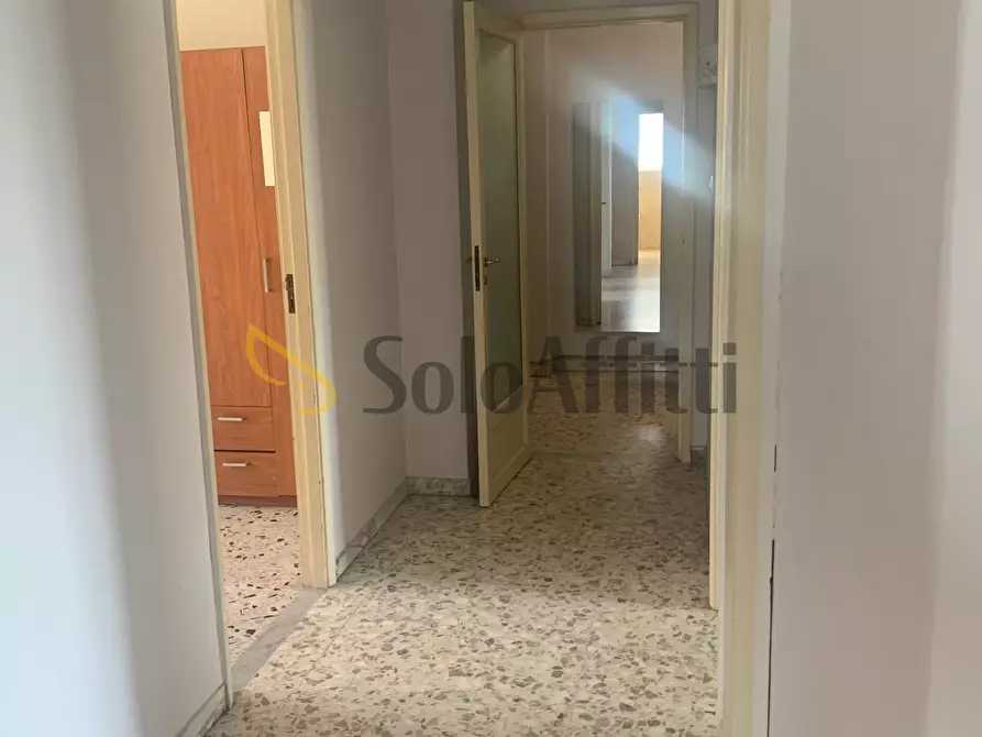 Immagine 7 di Stanza singola in affitto  in Viale Jonio 124 a Catania