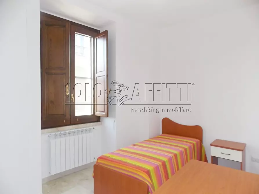 Immagine 9 di Stanza singola in affitto  a Catanzaro