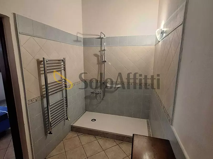 Immagine 11 di Quadrilocale in affitto  a Livorno