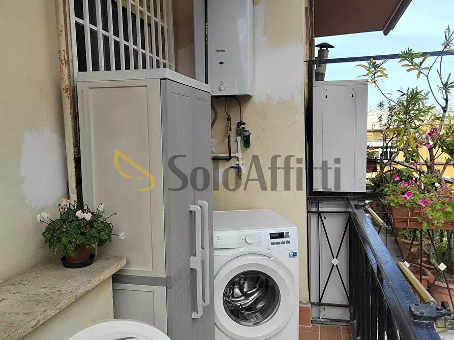 Immagine 15 di Bilocale in affitto  in Via dei Gonzaga a Roma