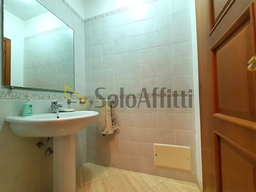 Immagine 8 di Bilocale in affitto  a Catanzaro