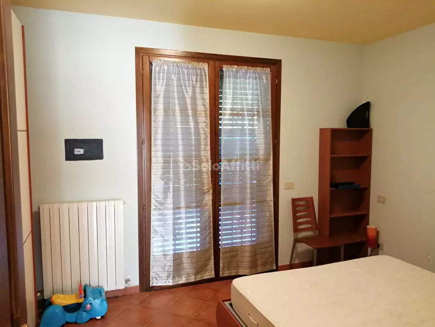 Immagine 9 di Bilocale in affitto  in via parri 155 a Rosignano Marittimo